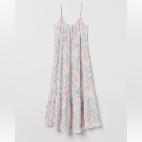 H&M Dresses & Skirts - H&M Crinkled Cotton Dress